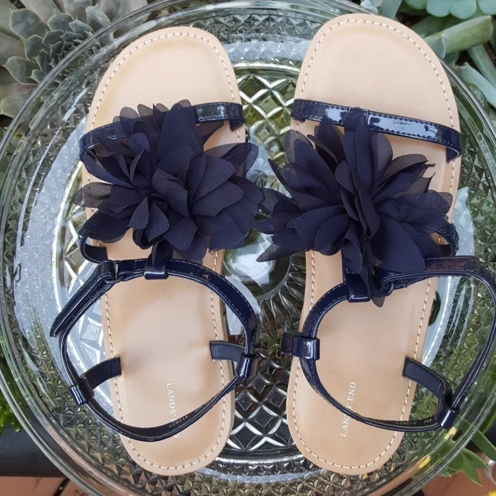 LANDS End navy blue sandals